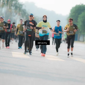 Runner Photo 6412599