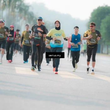Runner Photo 6412605