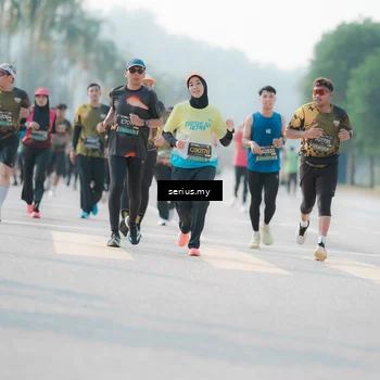 Runner Photo 6412607