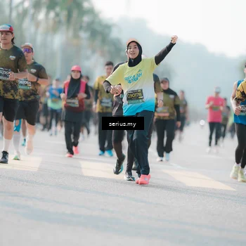 Runner Photo 6412621
