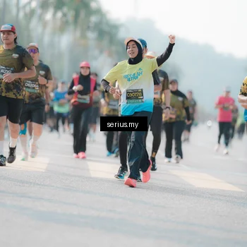 Runner Photo 6412628