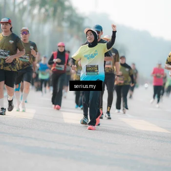 Runner Photo 6412629