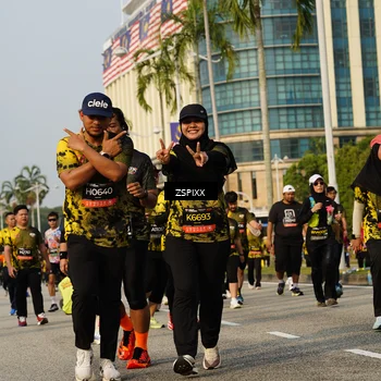 Runner Photo 6412630
