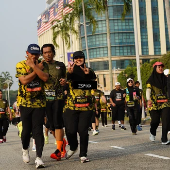 Runner Photo 6412642