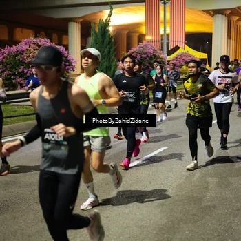 Runner Photo 6412643