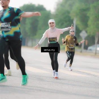 Runner Photo 6412655
