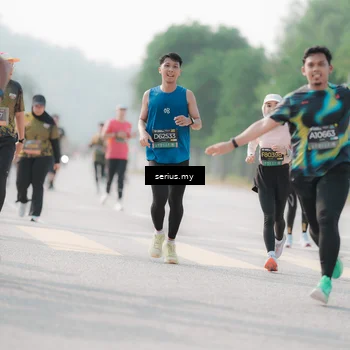 Runner Photo 6412661