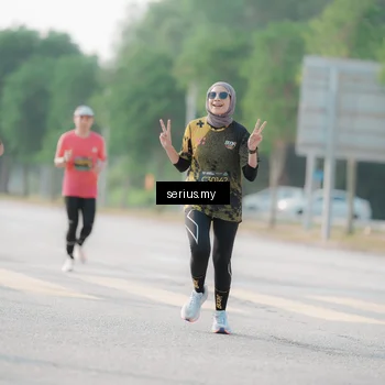 Runner Photo 6412720