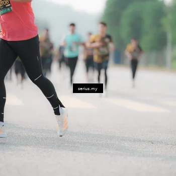 Runner Photo 6412753