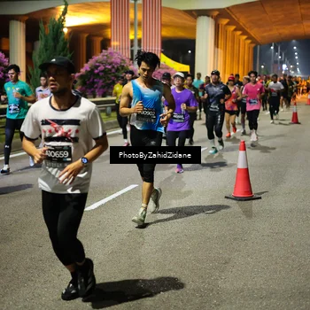 Runner Photo 6412767