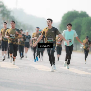 Runner Photo 6412785