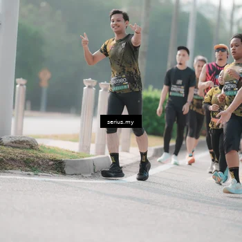 Runner Photo 6412788