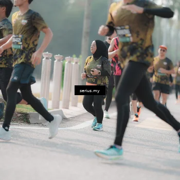 Runner Photo 6412790