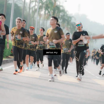 Runner Photo 6412792