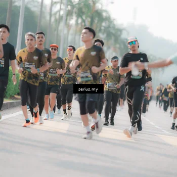 Runner Photo 6412796