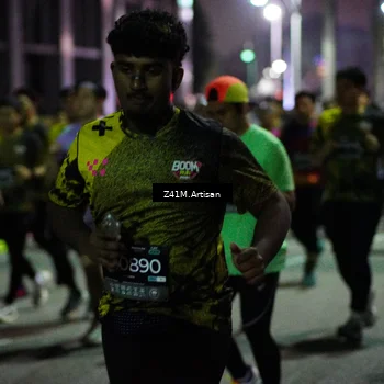 Runner Photo 6412798