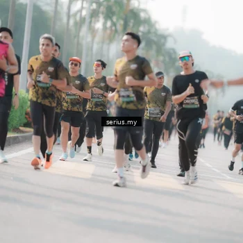 Runner Photo 6412816