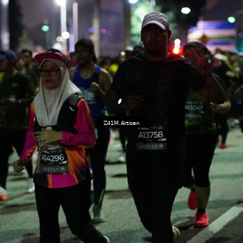 Runner Photo 6412826