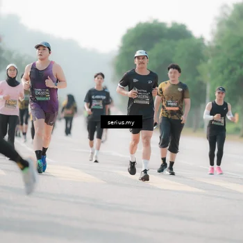 Runner Photo 6412829