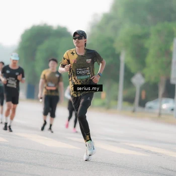 Runner Photo 6412830