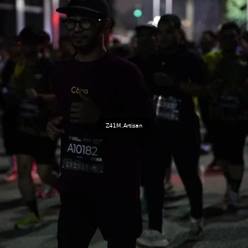 Runner Photo 6412841