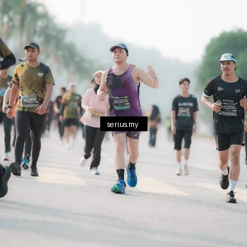 Runner Photo 6412854