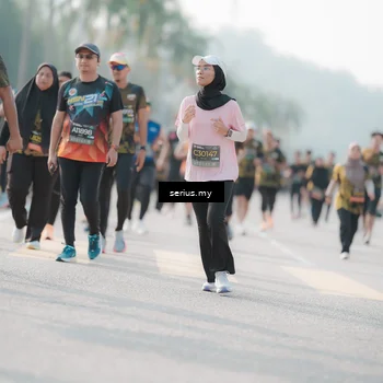 Runner Photo 6412883