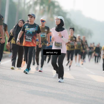 Runner Photo 6412894