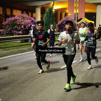 Runner Photo 6412896