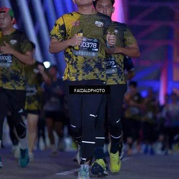 Runner Photo 6412898