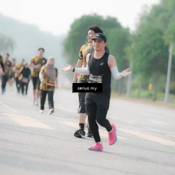 Runner Photo 6412904