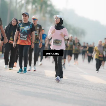 Runner Photo 6412909