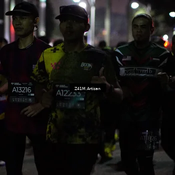 Runner Photo 6412914