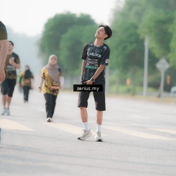 Runner Photo 6412949