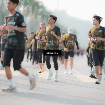 Runner Photo 6412969