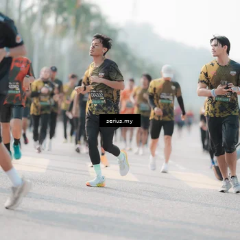 Runner Photo 6412972