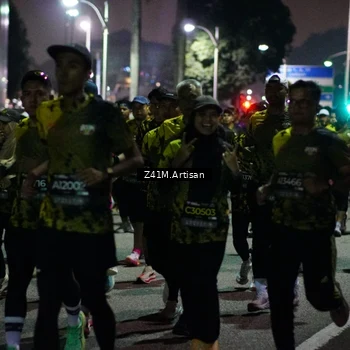 Runner Photo 6412973