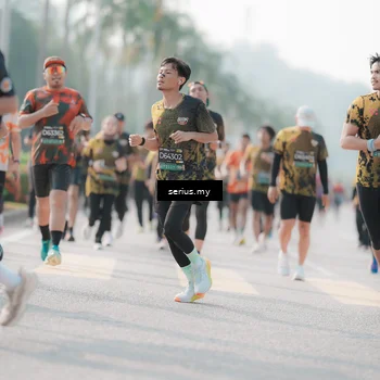 Runner Photo 6412975