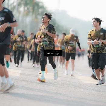 Runner Photo 6412976