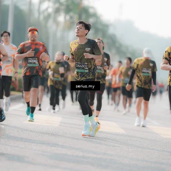 Runner Photo 6412978