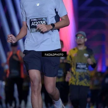 Runner Photo 6412984