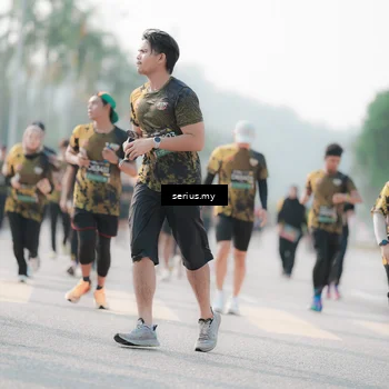 Runner Photo 6412995