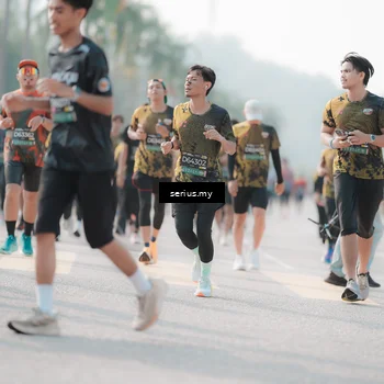 Runner Photo 6412998