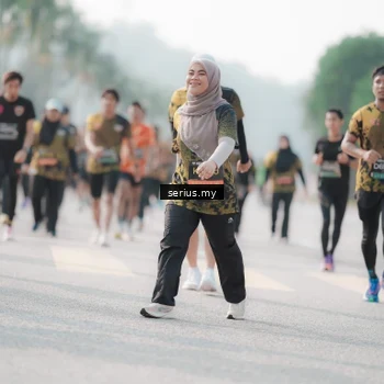 Runner Photo 6413029