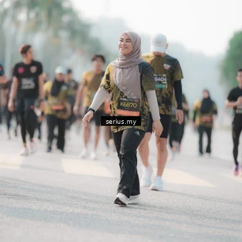 Runner Photo 6413034