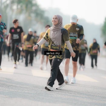Runner Photo 6413041