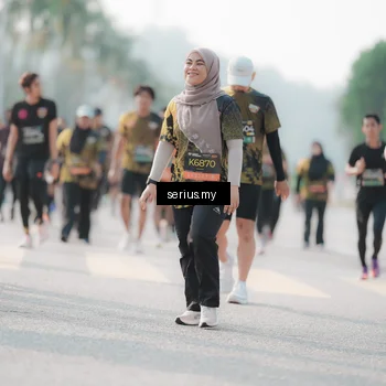 Runner Photo 6413052
