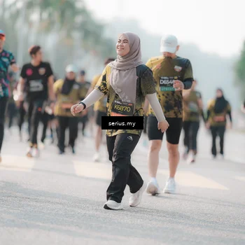 Runner Photo 6413077