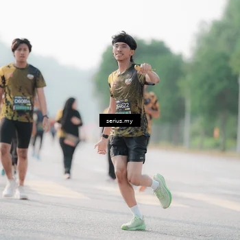 Runner Photo 6413096