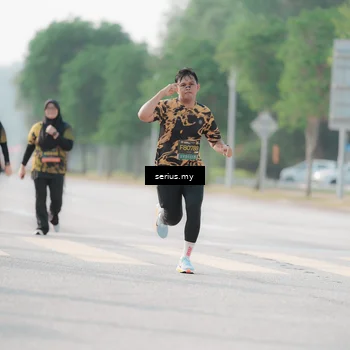 Runner Photo 6413119